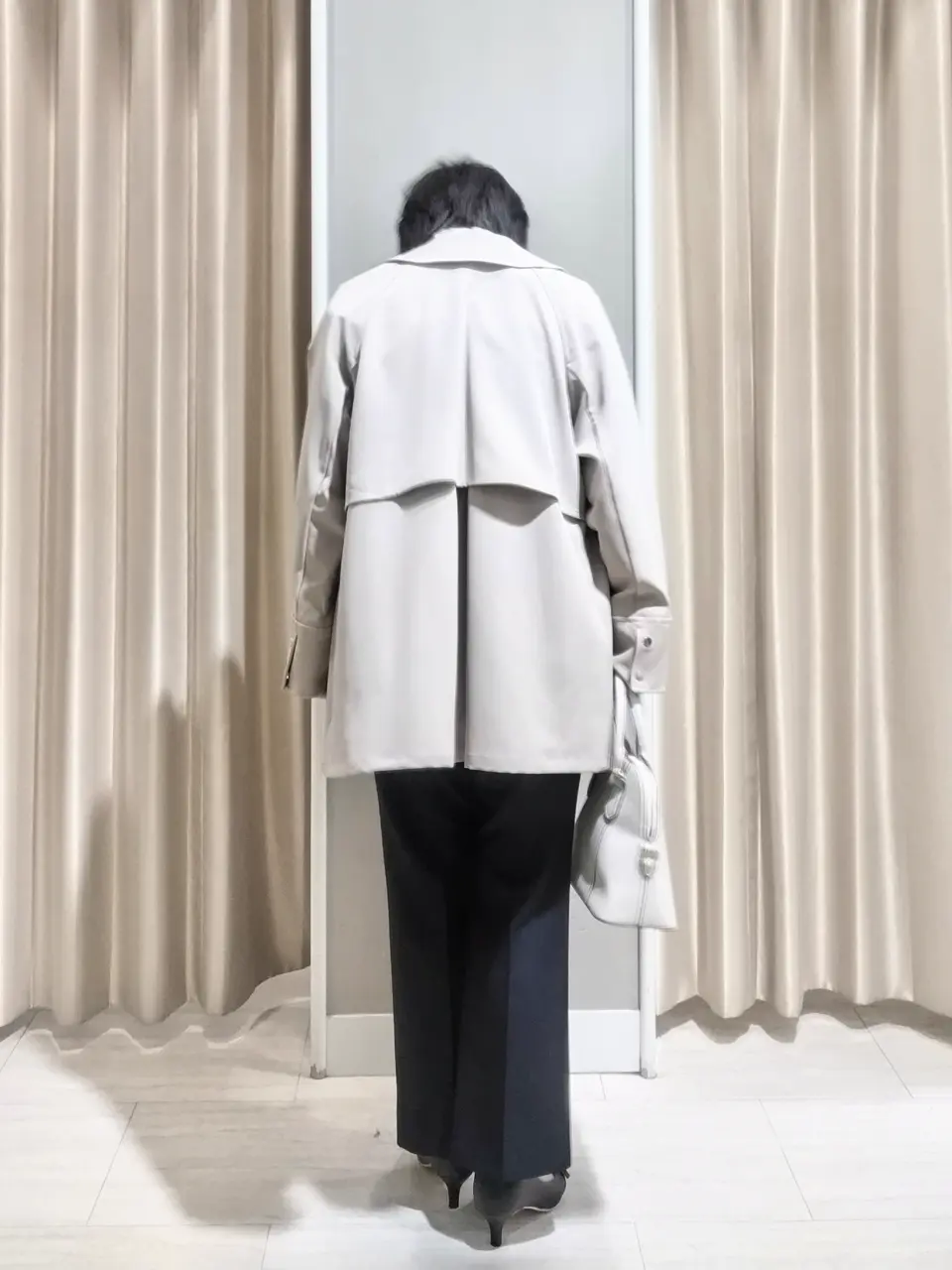 ANY SIS 岡本 コーディネート画像