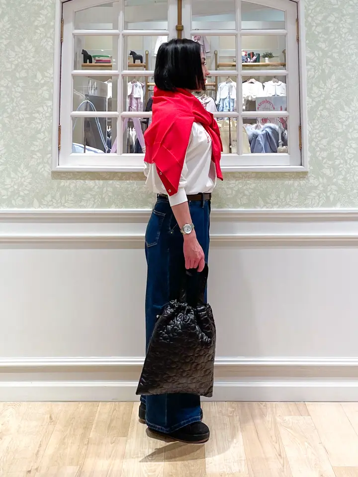 ANY MIKA コーディネート画像