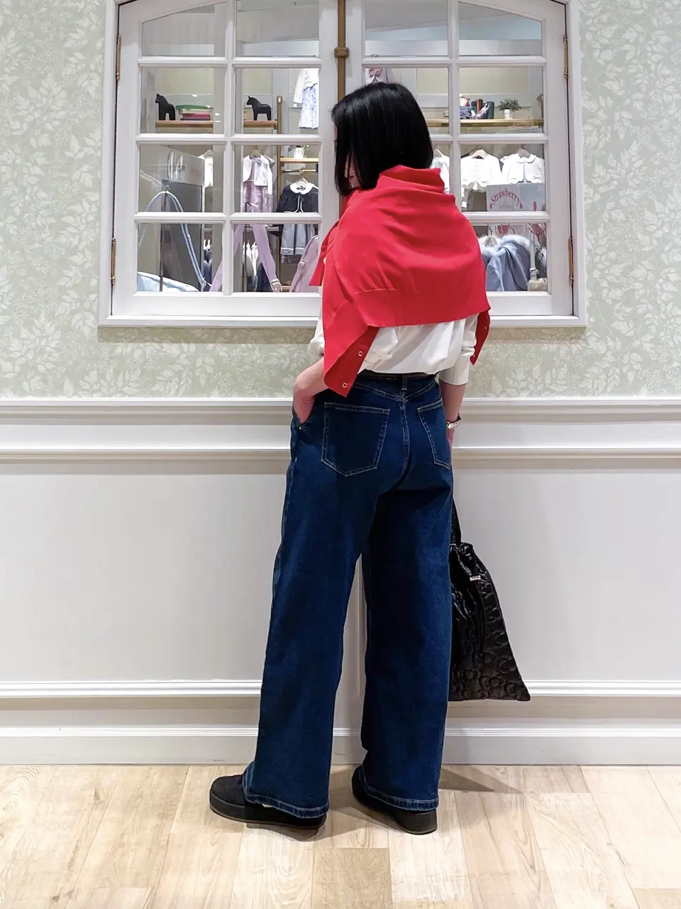 ANY MIKA コーディネート画像