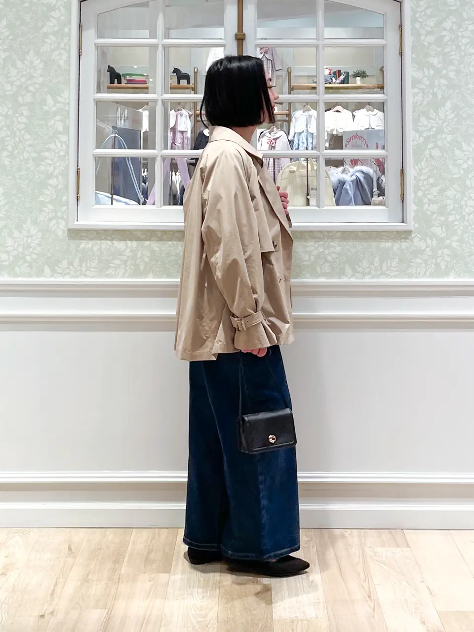 ANY MIKA コーディネート画像