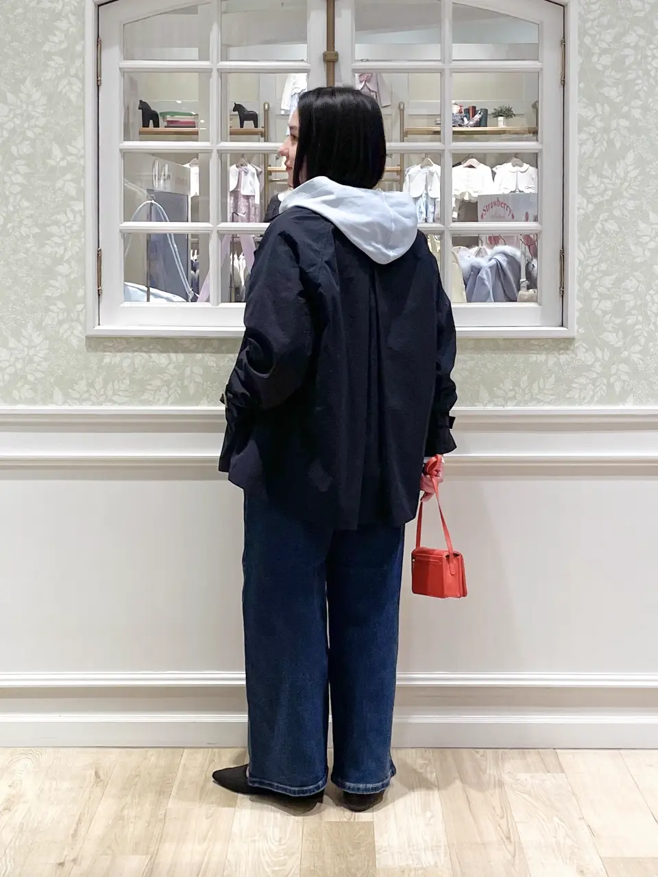 ANY MIKA コーディネート画像