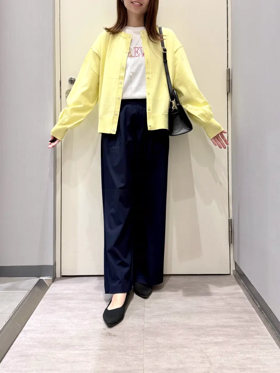 ANY 金井 コーディネート画像