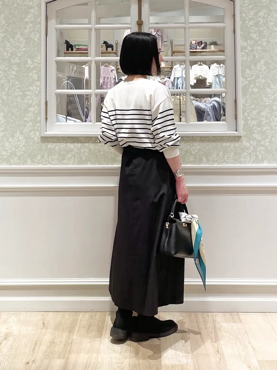 ANY MIKA コーディネート画像