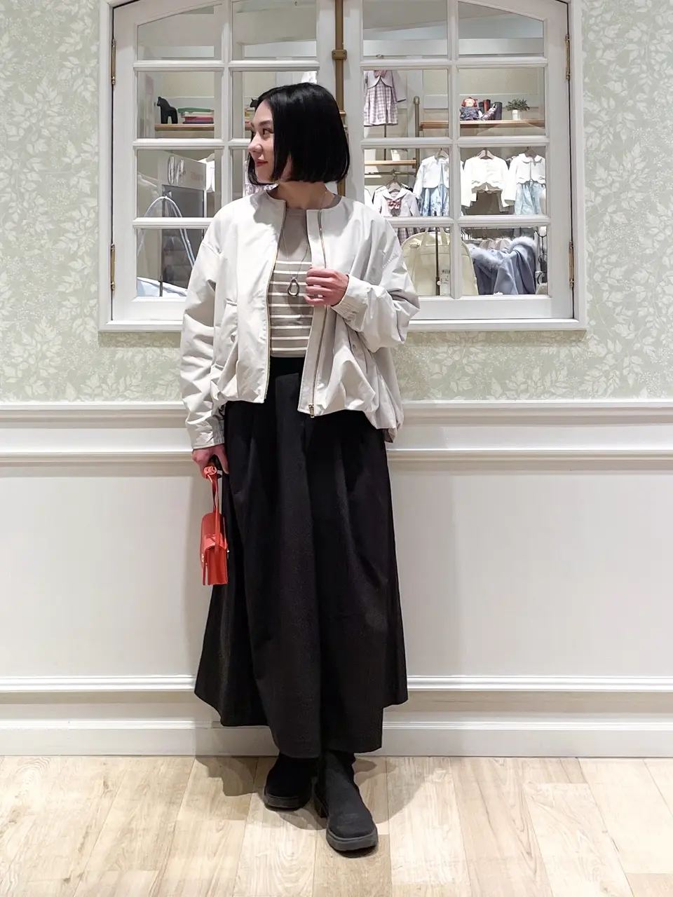 ANY MIKA コーディネート画像