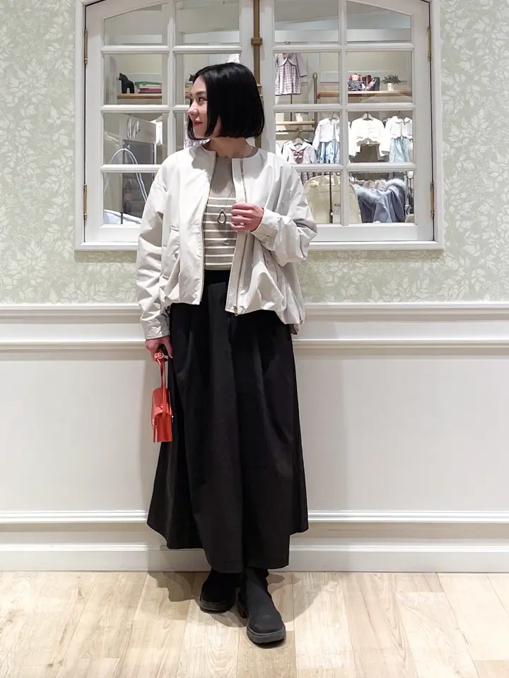 ANY MIKA コーディネート画像