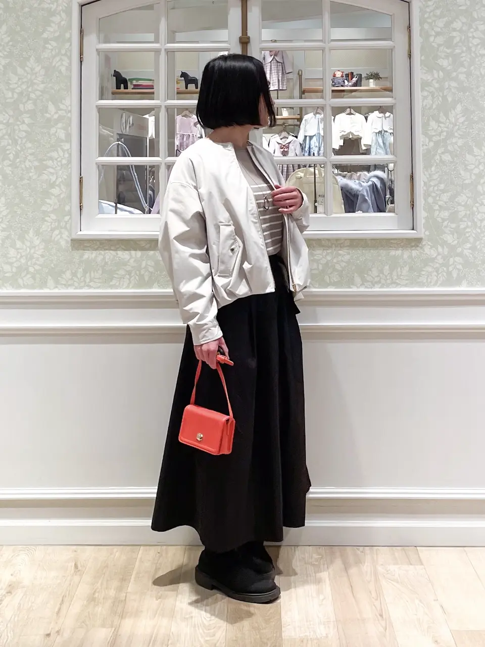 ANY MIKA コーディネート画像