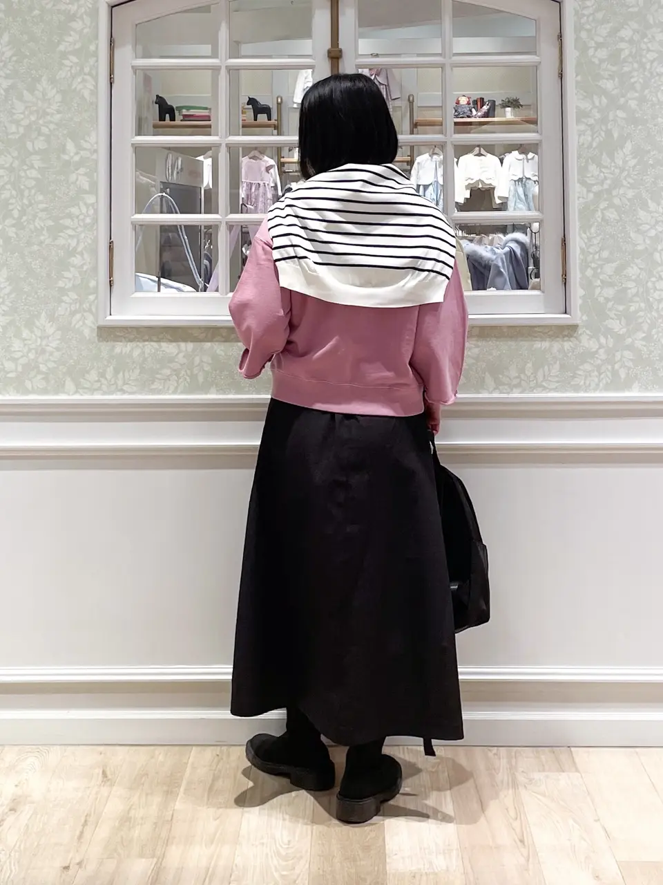 ANY MIKA コーディネート画像