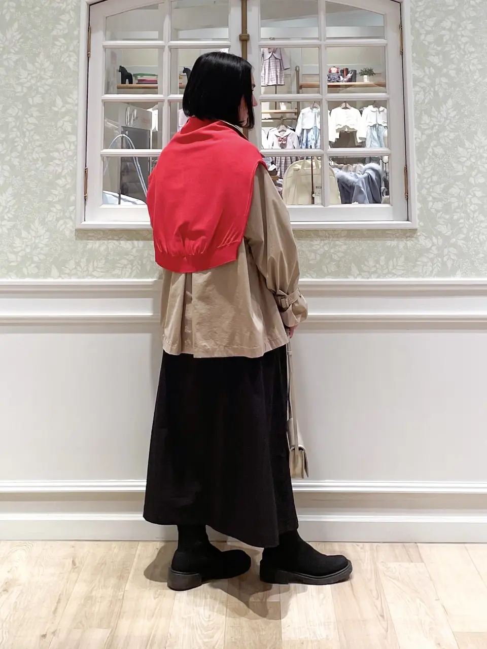 ANY MIKA コーディネート画像