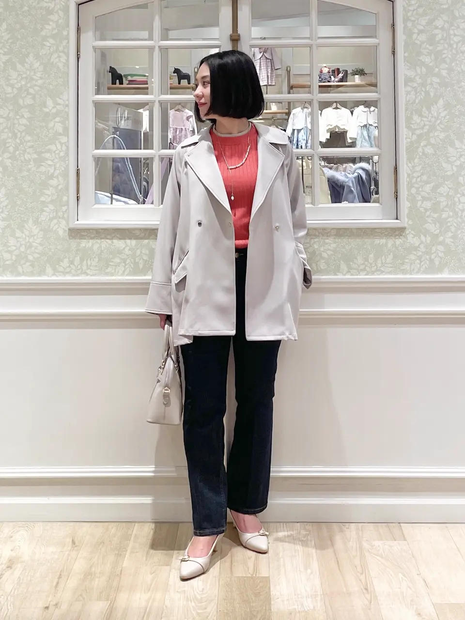  MIKA コーディネート画像