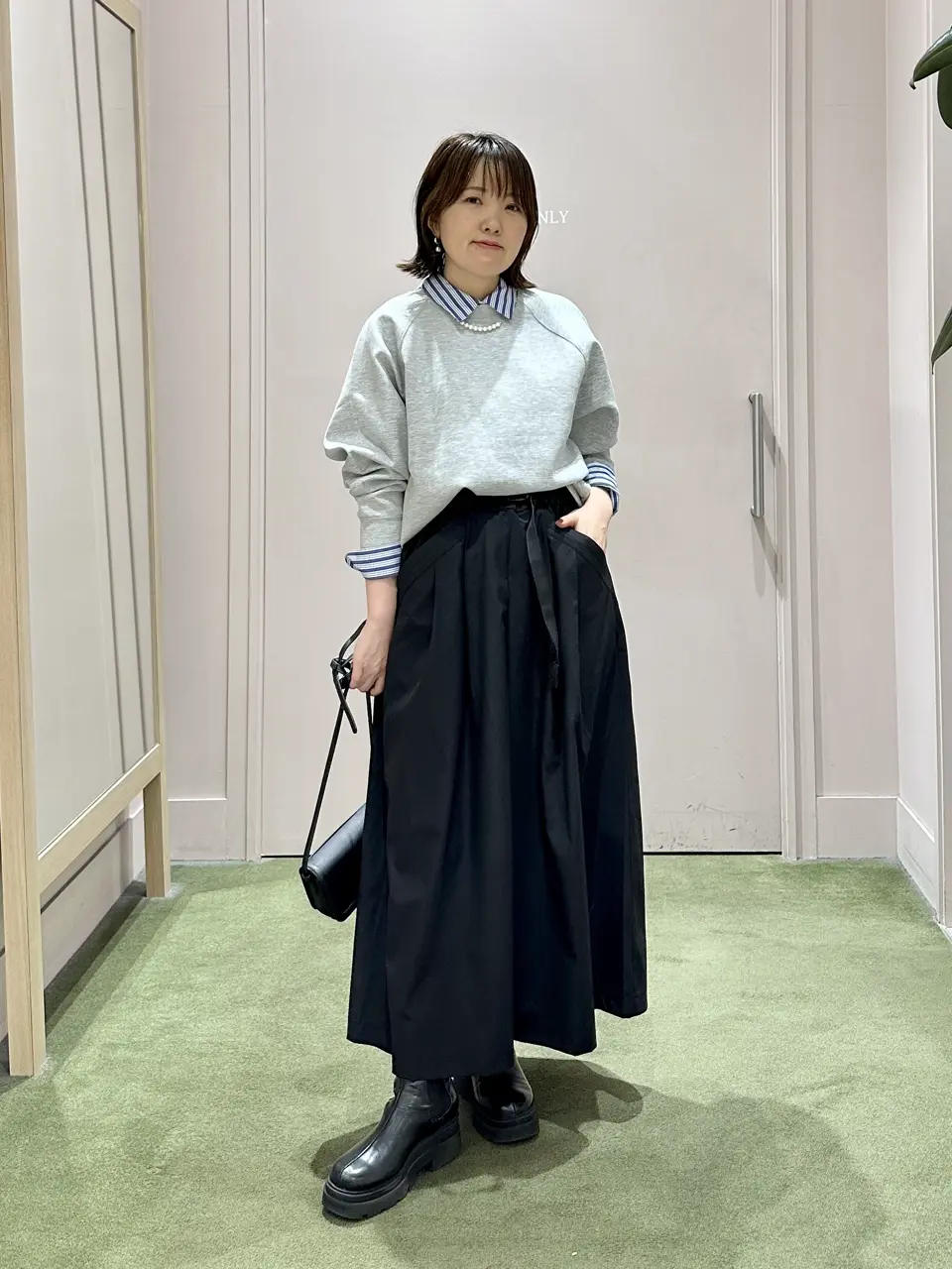 ANY フジコ コーディネート画像