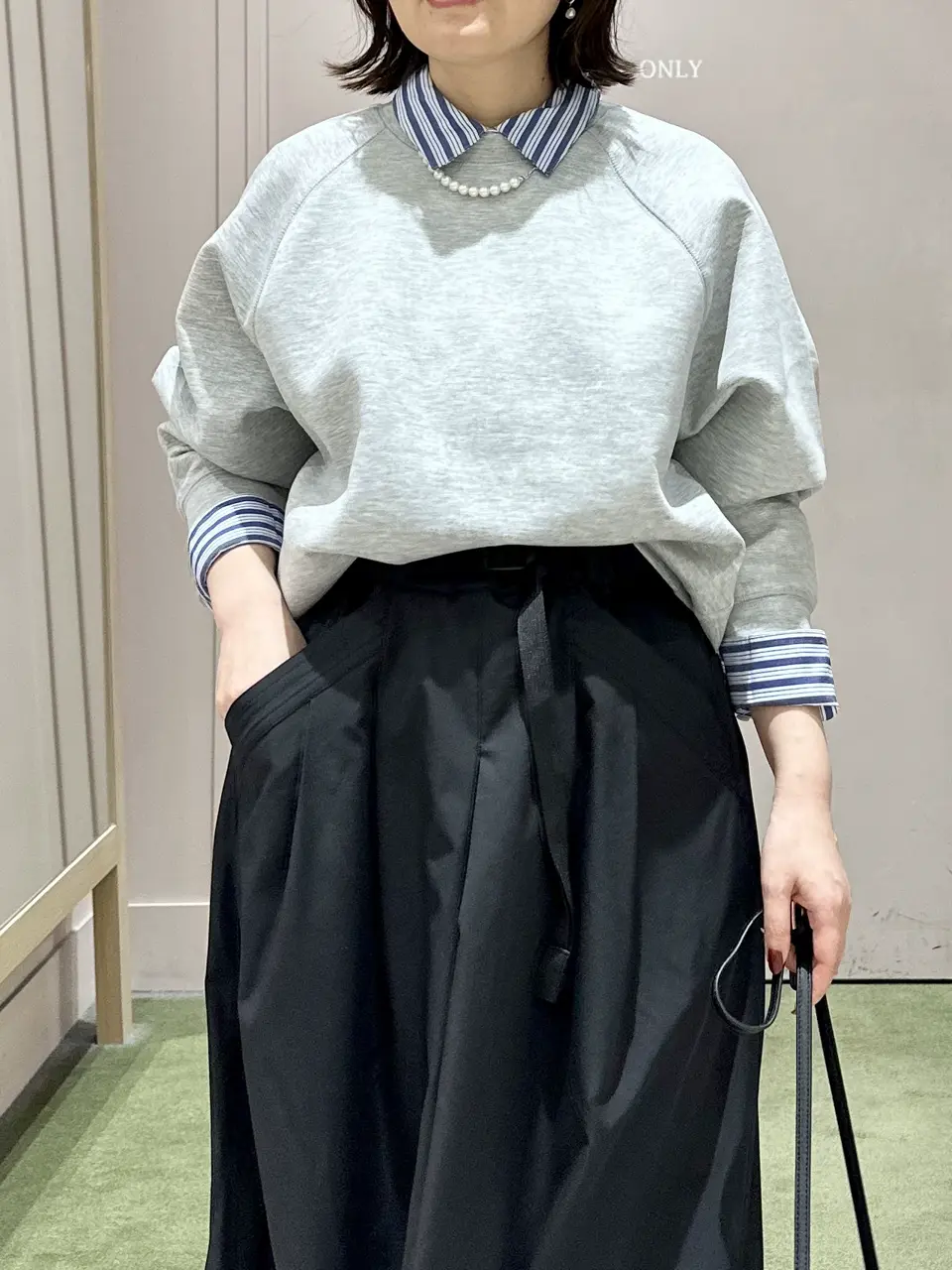 ANY フジコ コーディネート画像