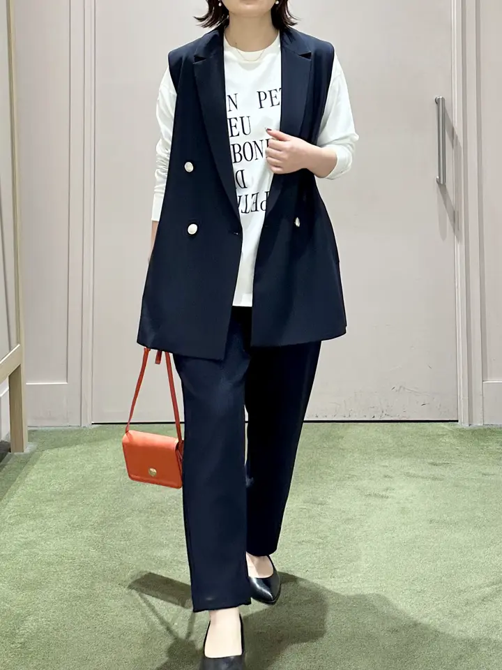 ANY フジコ コーディネート画像