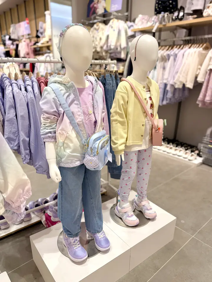 ANY 金井 コーディネート画像