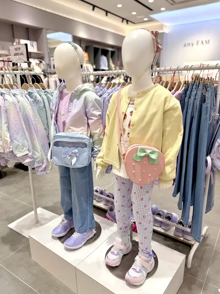 ANY 金井 コーディネート画像