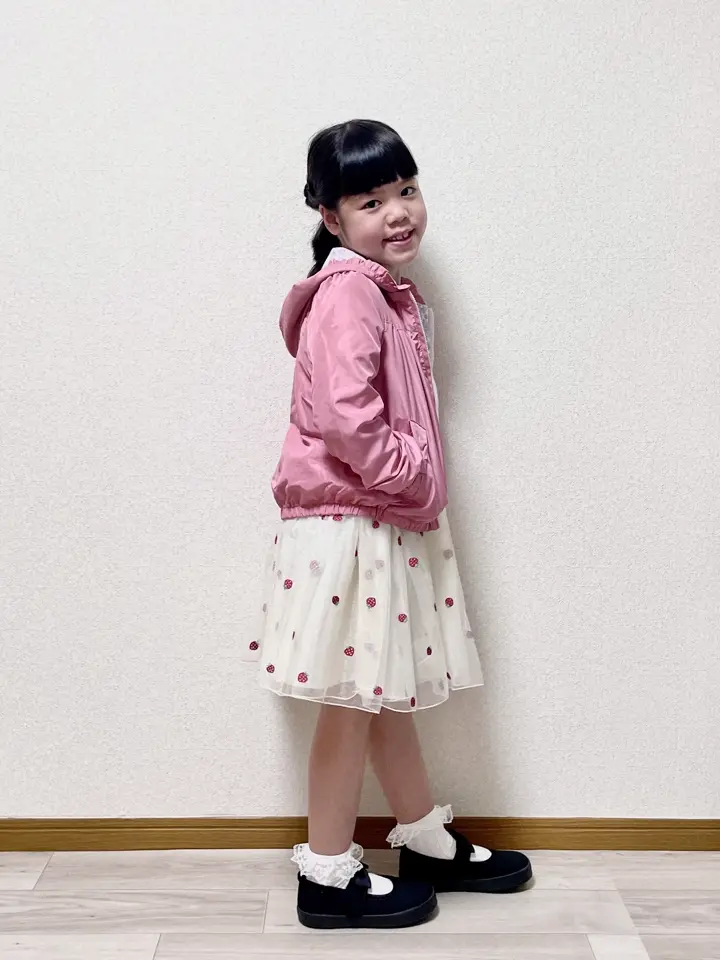 ANY MIKA コーディネート画像