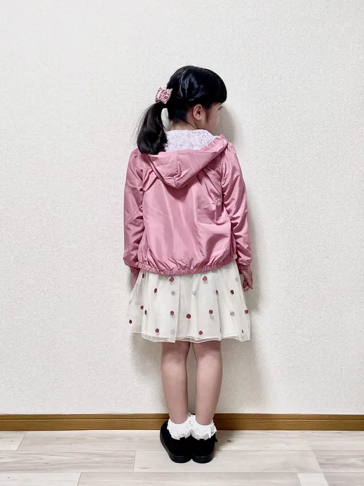 ANY MIKA コーディネート画像