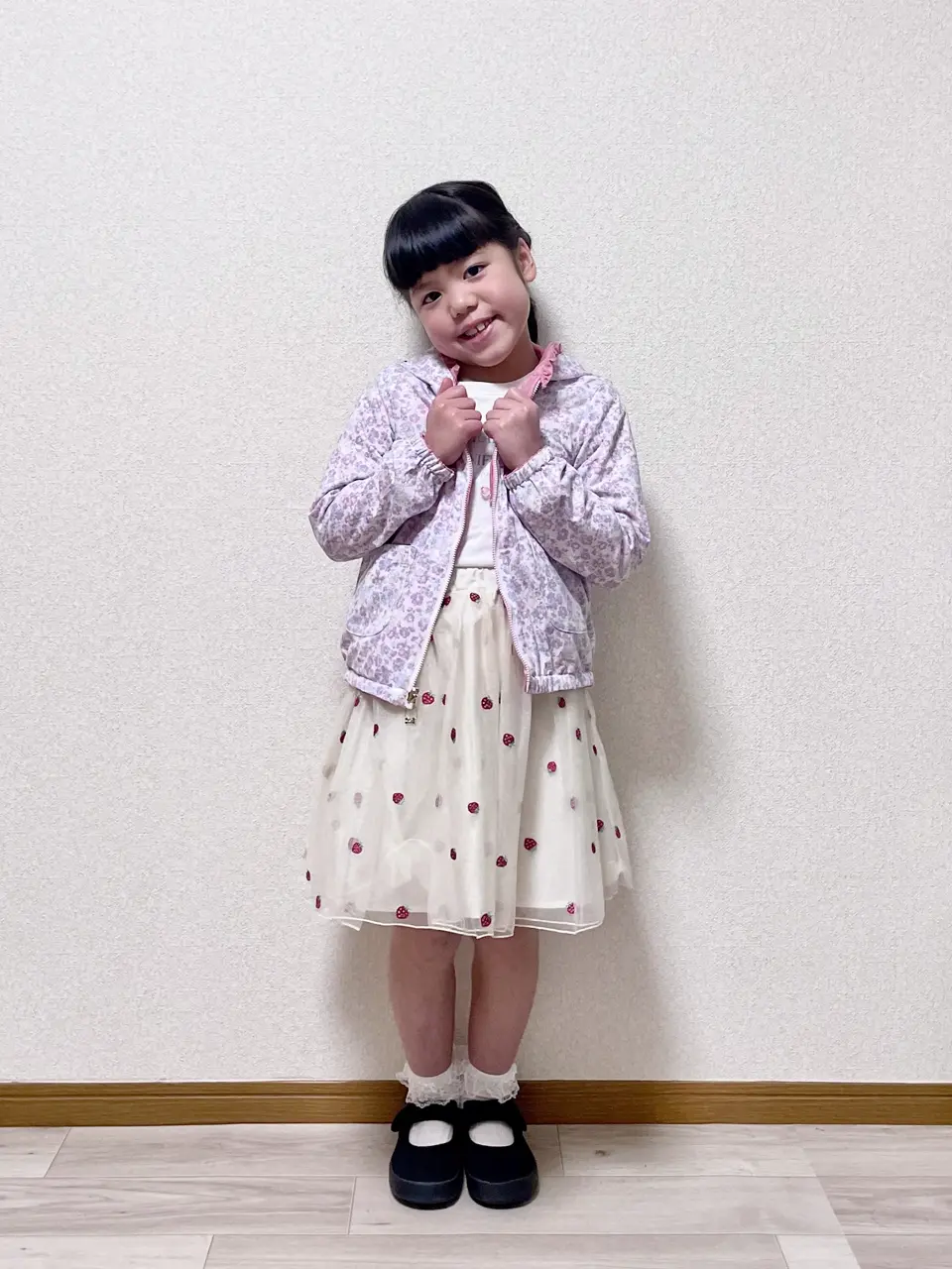 ANY MIKA コーディネート画像