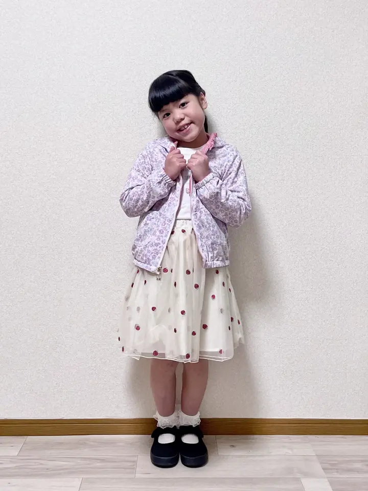 ANY MIKA コーディネート画像