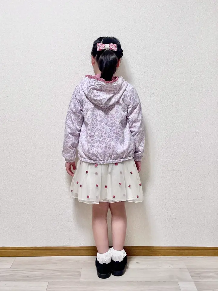 ANY MIKA コーディネート画像