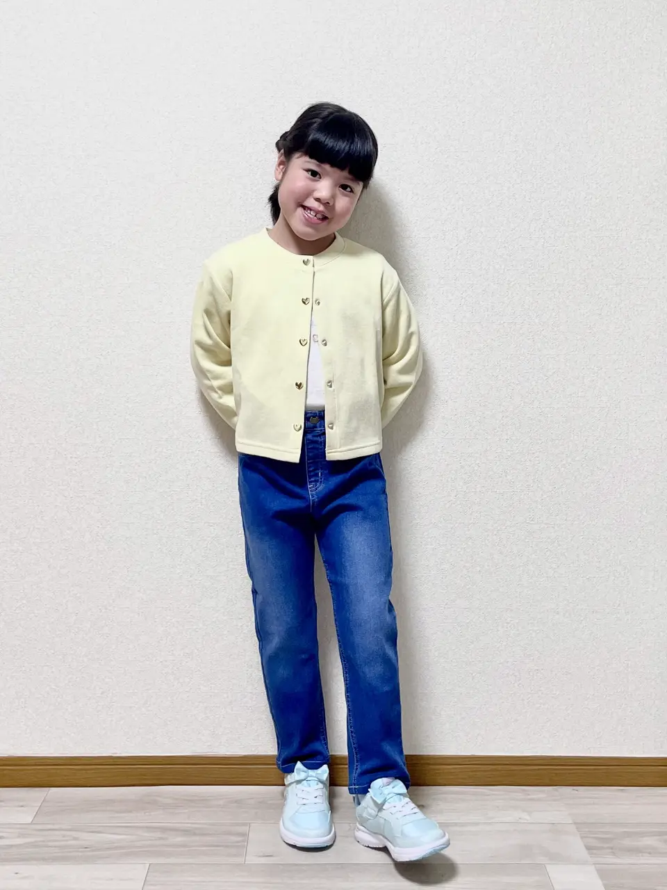 ANY MIKA コーディネート画像