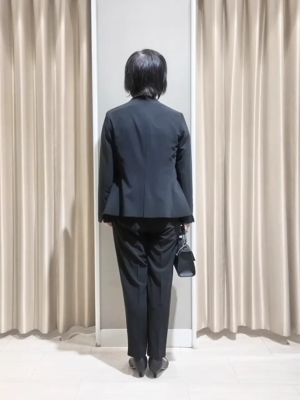 ANY SIS 岡本 コーディネート画像