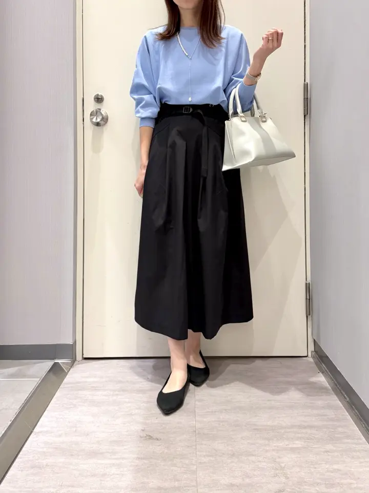 ANY 金井 コーディネート画像