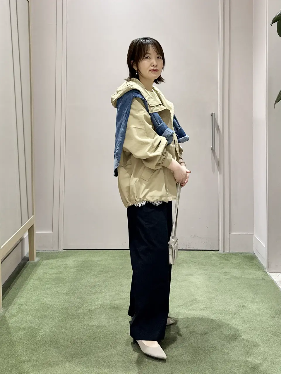 ANY フジコ コーディネート画像