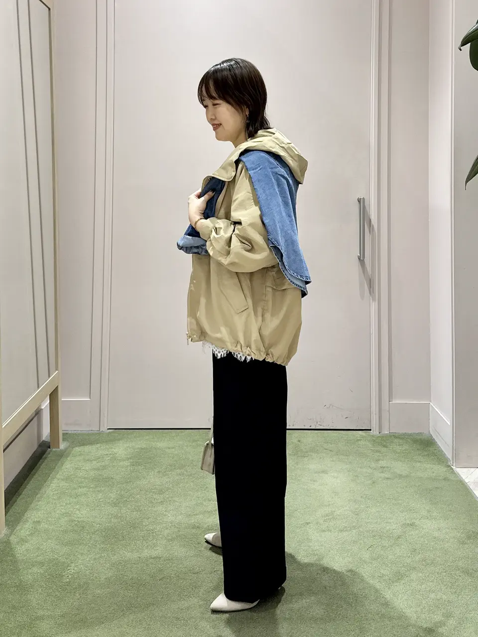 ANY フジコ コーディネート画像