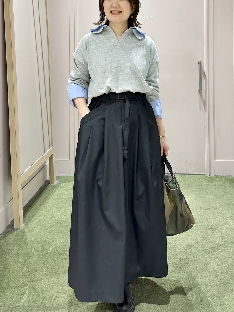 ANY フジコ コーディネート画像