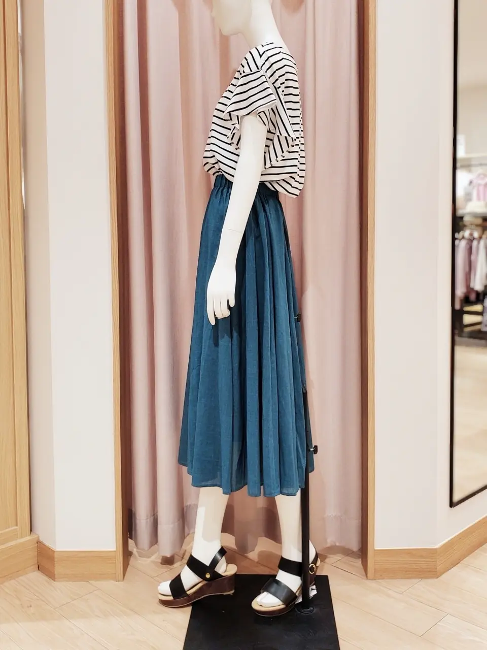 ANY 岩田 コーディネート画像