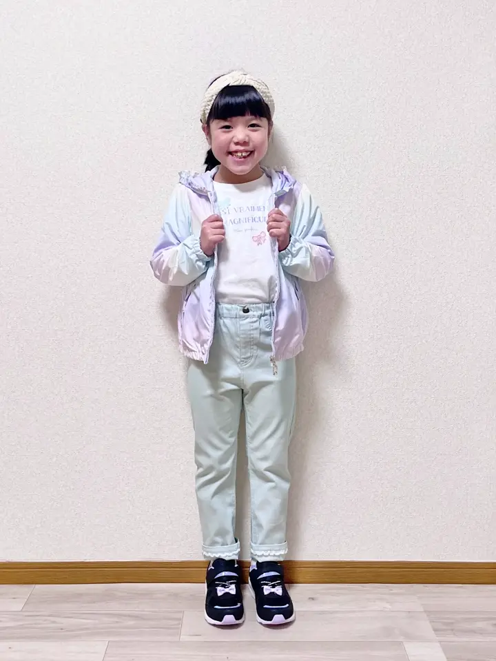 ANY MIKA コーディネート画像