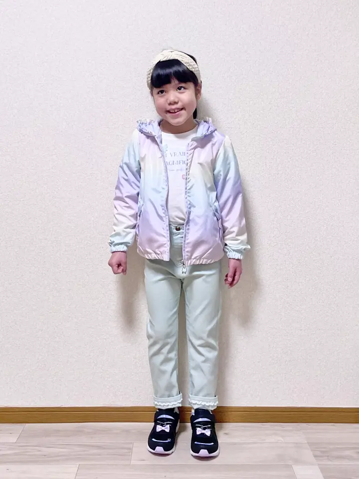 ANY MIKA コーディネート画像