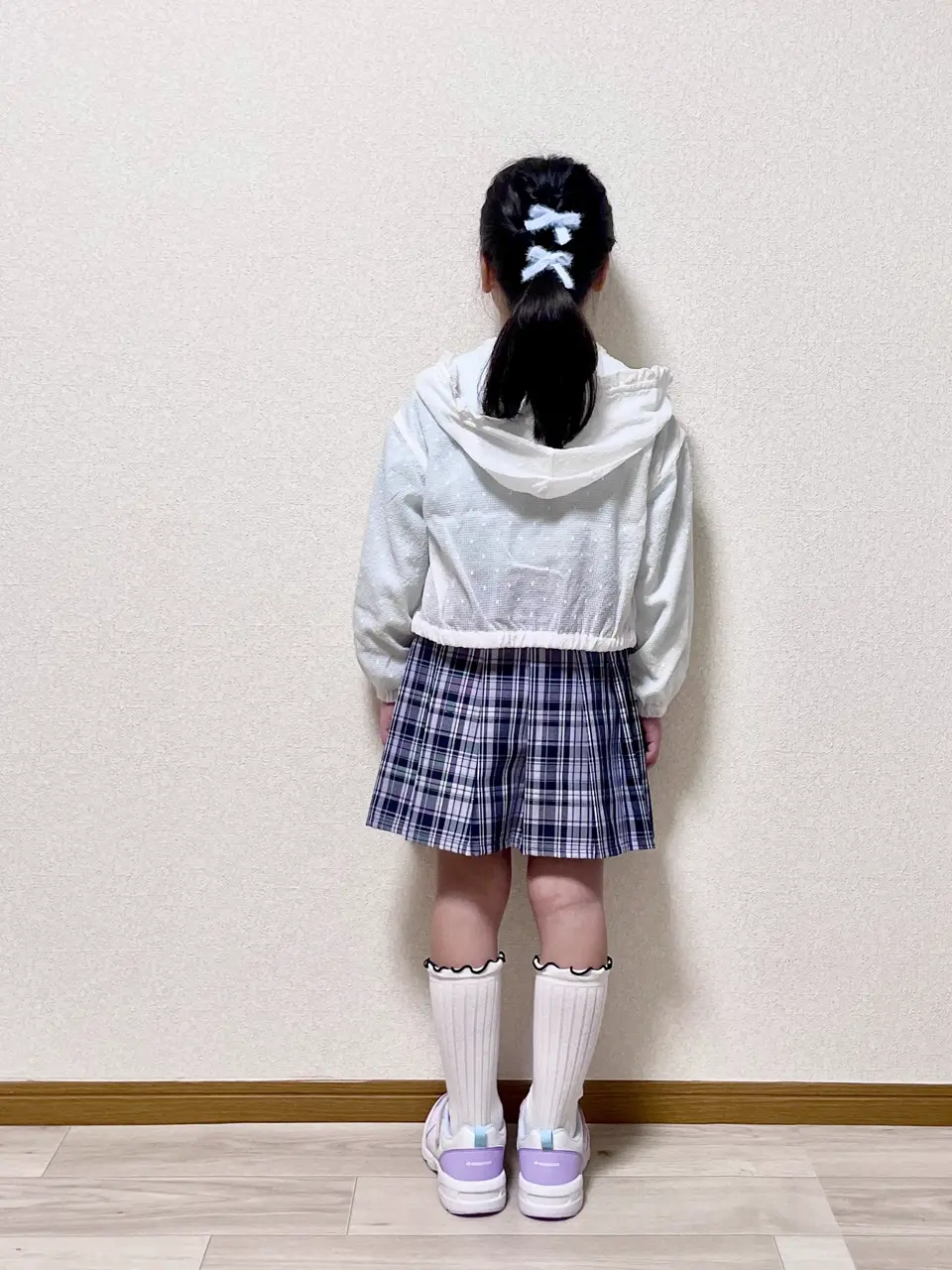 ANY MIKA コーディネート画像