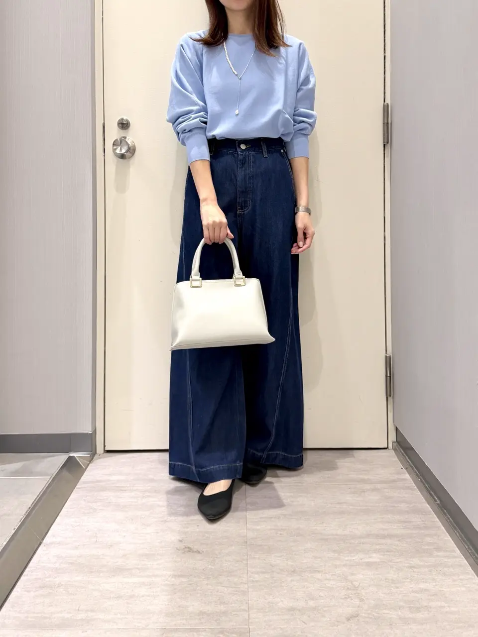 ANY 金井 コーディネート画像