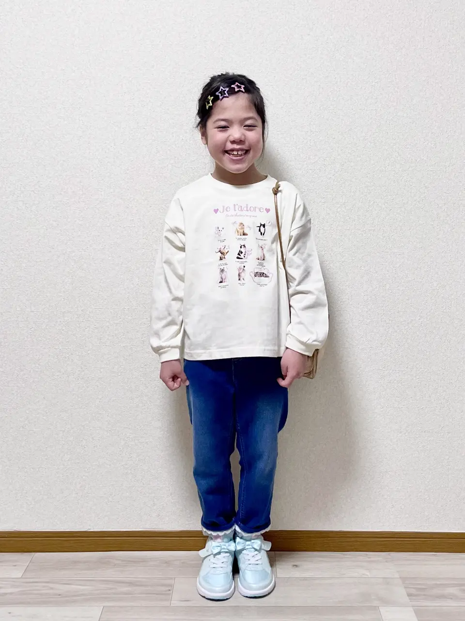  MIKA コーディネート画像