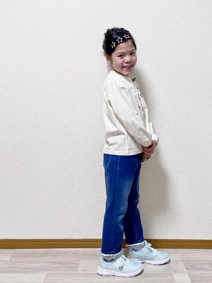 ANY MIKA コーディネート画像