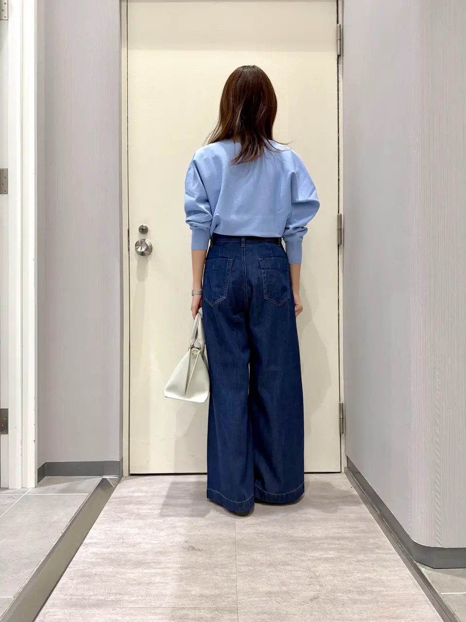 ANY 金井 コーディネート画像