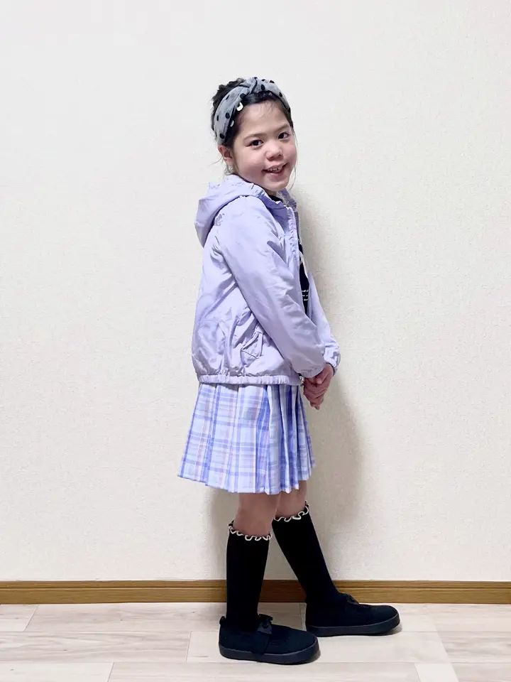 ANY MIKA コーディネート画像