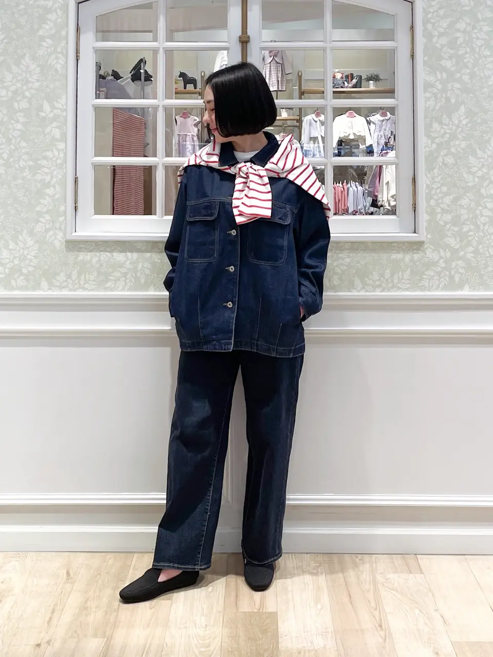  MIKA コーディネート画像