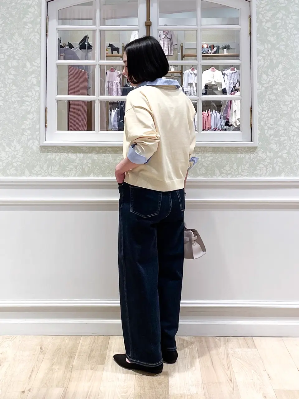 ANY MIKA コーディネート画像