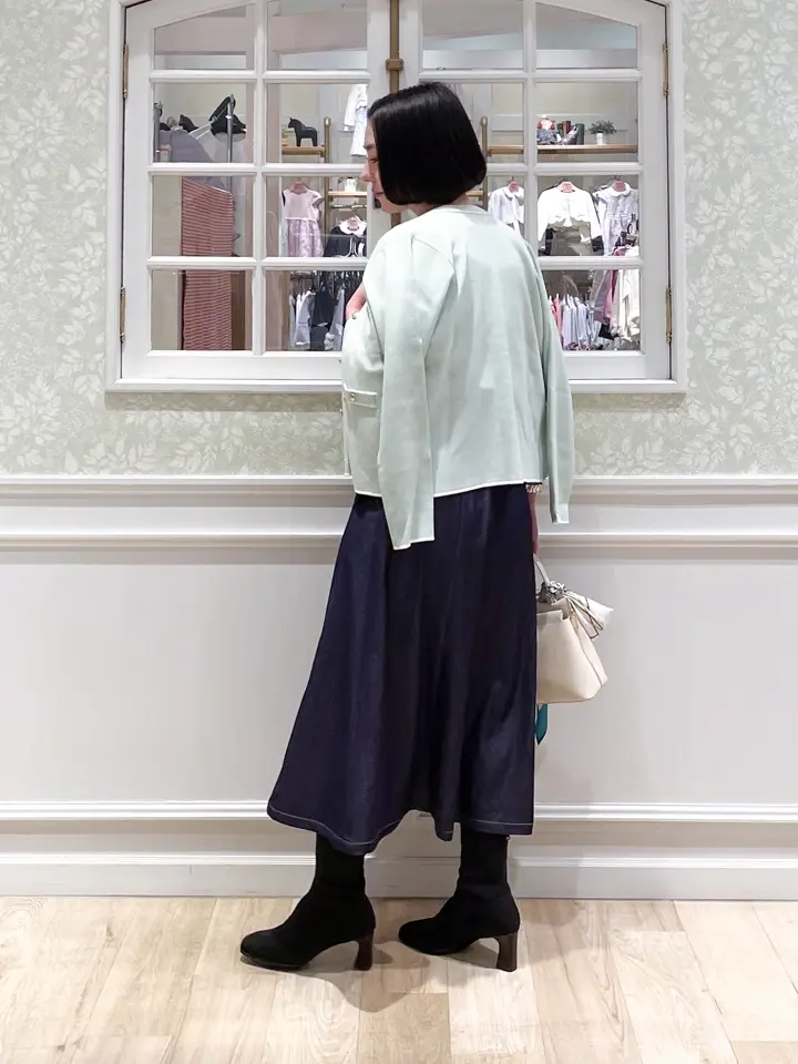 ANY SIS MIKA コーディネート画像