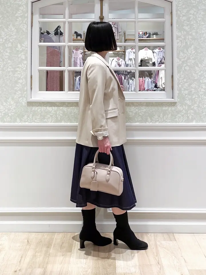 ANY SIS MIKA コーディネート画像