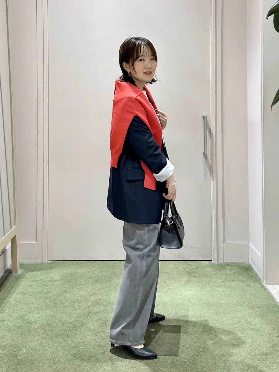 ANY フジコ コーディネート画像