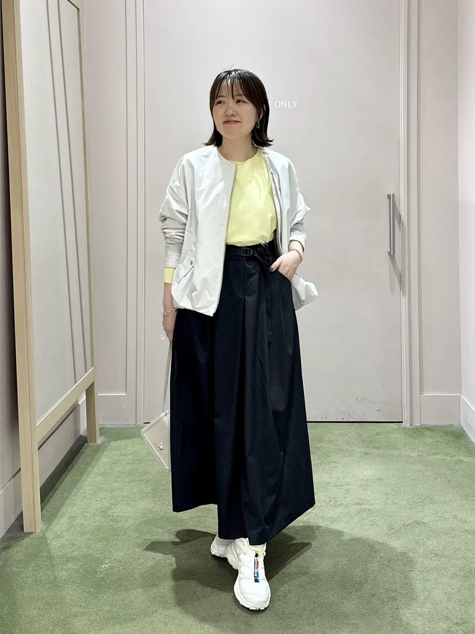 ANY フジコ コーディネート画像