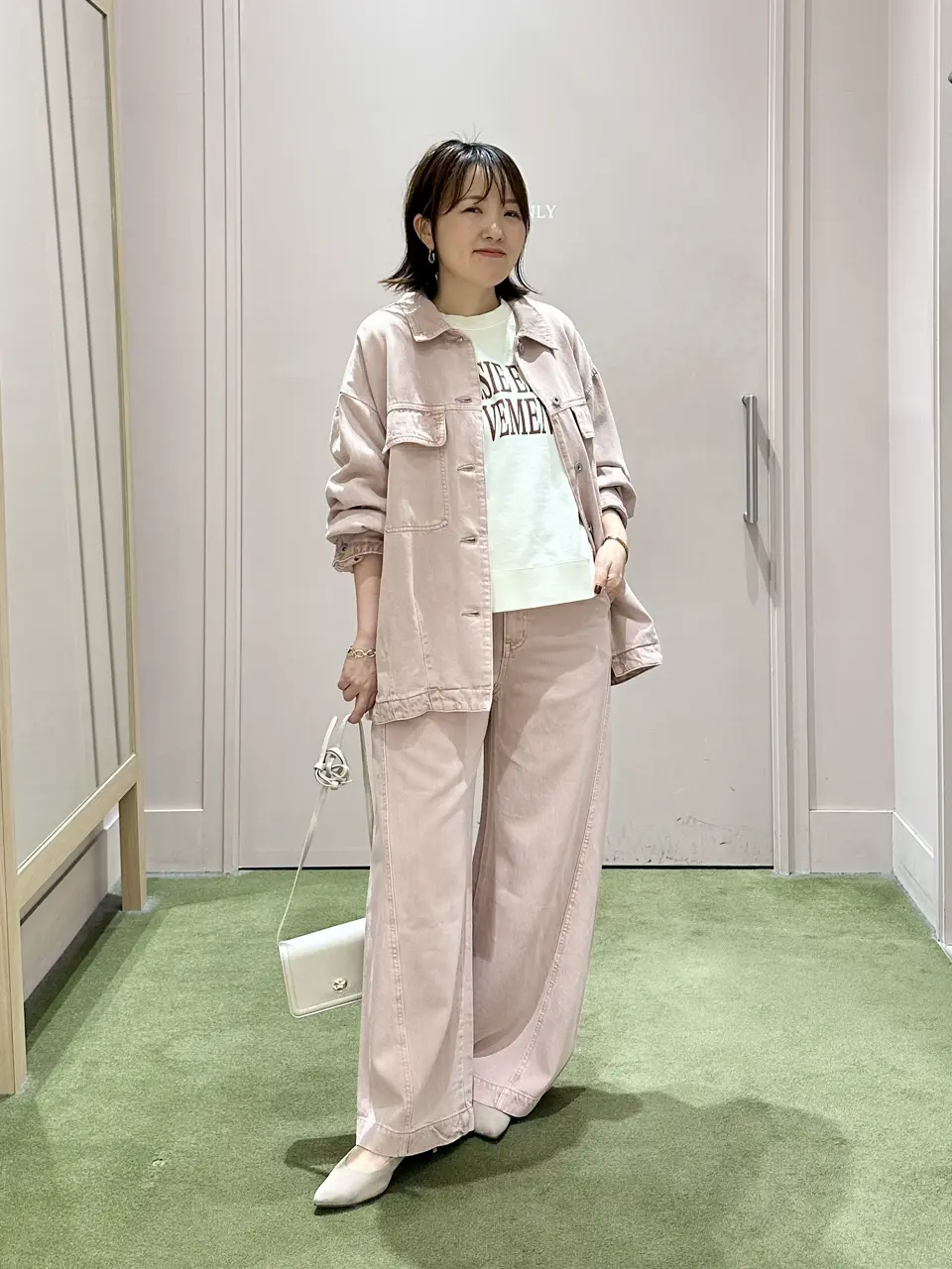  フジコ コーディネート画像