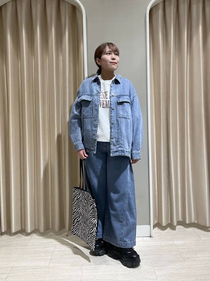 ANY 柄澤 コーディネート画像