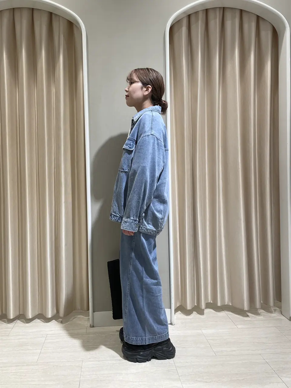 ANY 柄澤 コーディネート画像