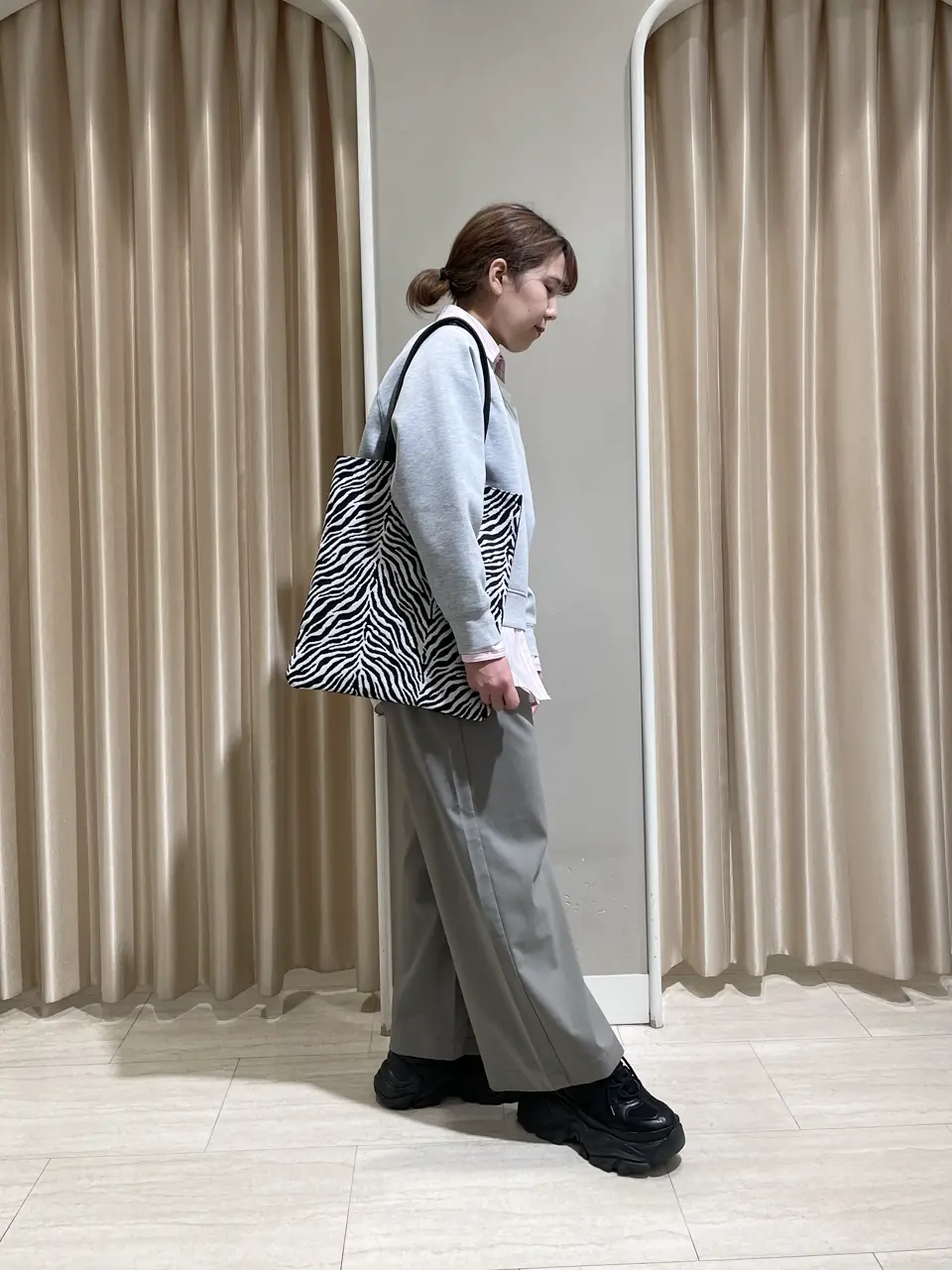 ANY 柄澤 コーディネート画像