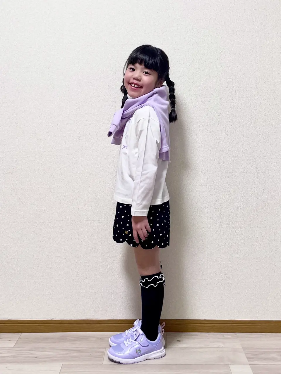 ANY MIKA コーディネート画像