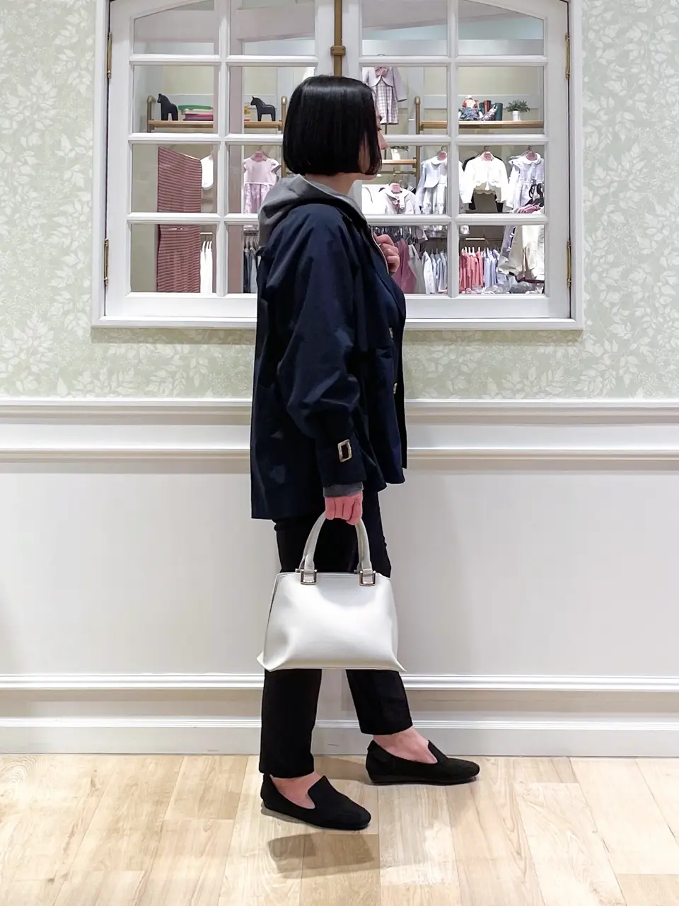 ANY MIKA コーディネート画像